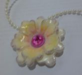 Colar flor